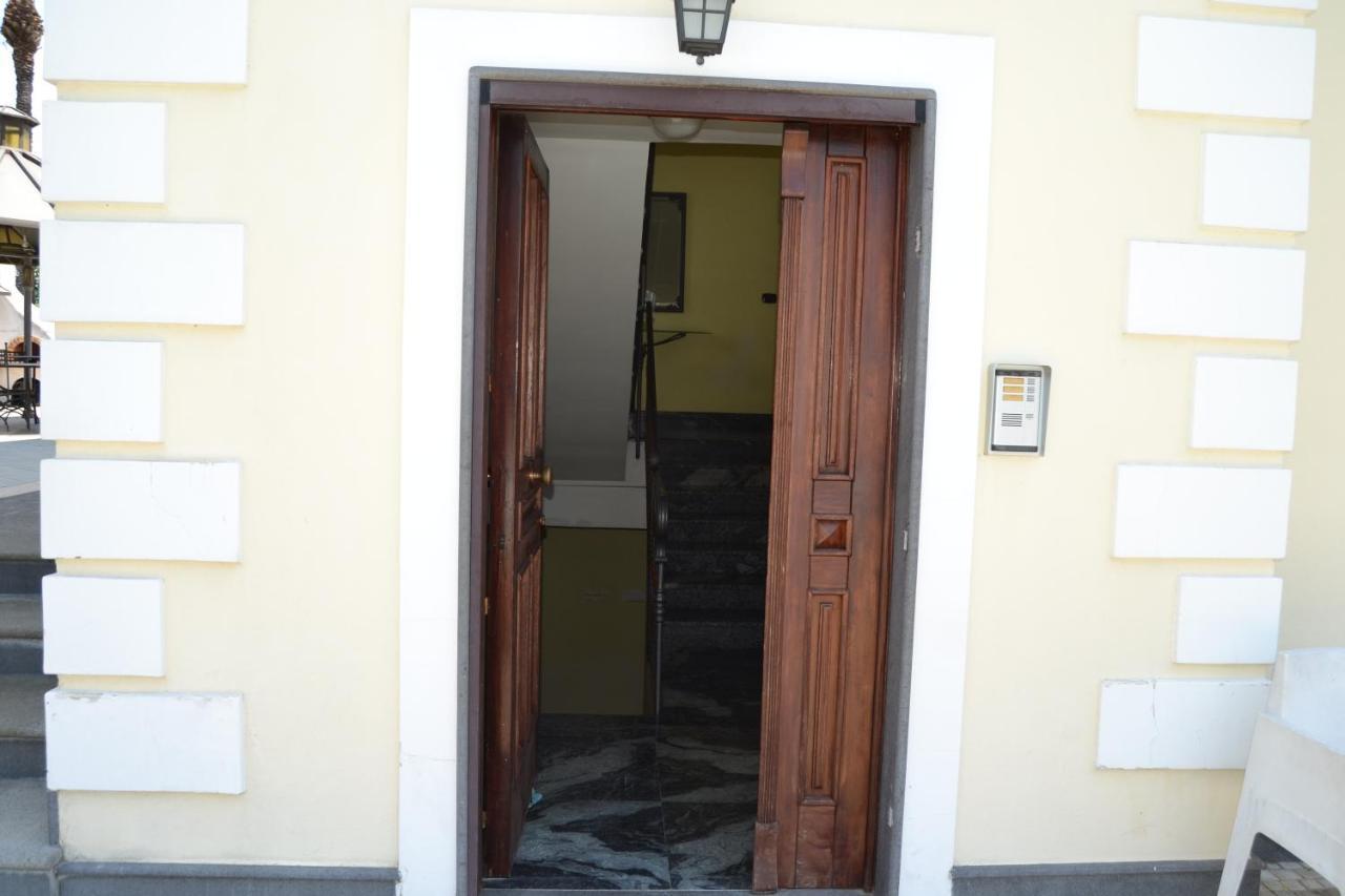 Villa I Giardini Del Vesuvio Somma Vesuviana Exterior foto